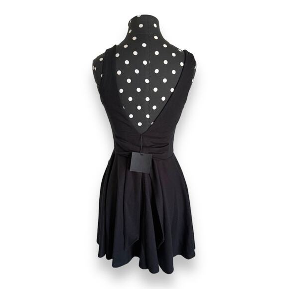 asos Womens Dress Sz 4 Black Skater Deep V Back Knit Solid Short Mini - Picture 6 of 10